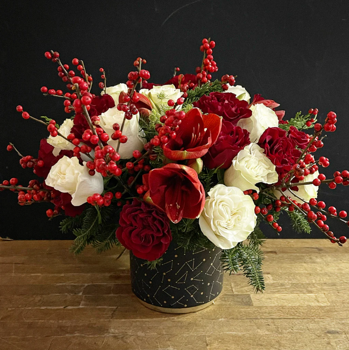 The Best Flowers for Holiday Season Arrangements - Alaric Flower Design - Luxury Flowers, Orchids, Gift Boxes, Events