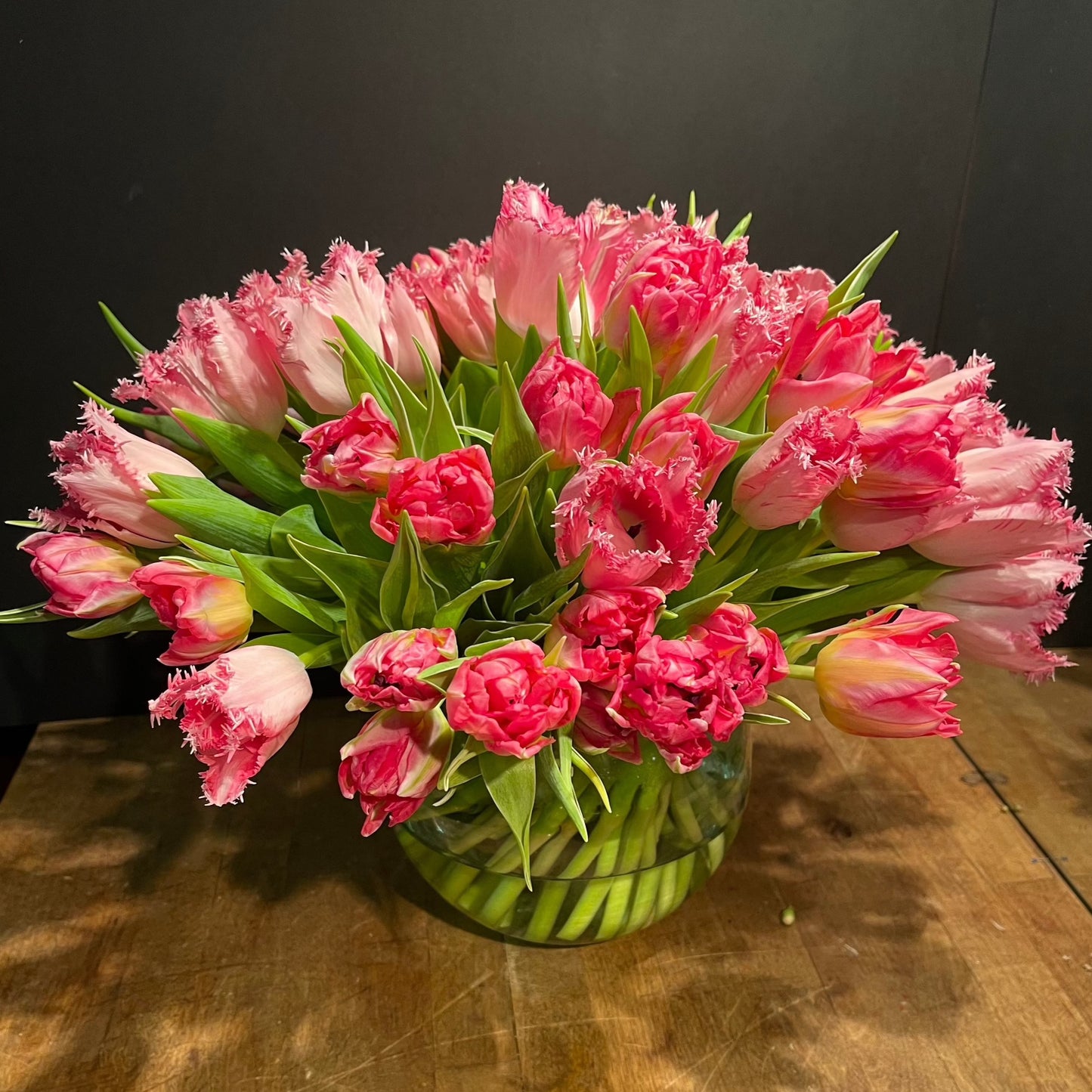 Alaric Flowers - 100 Dutch Tulips - same day flower delivery and gift crate basket delivery Manhattan Midtown NYC New York 10019 10022 10023