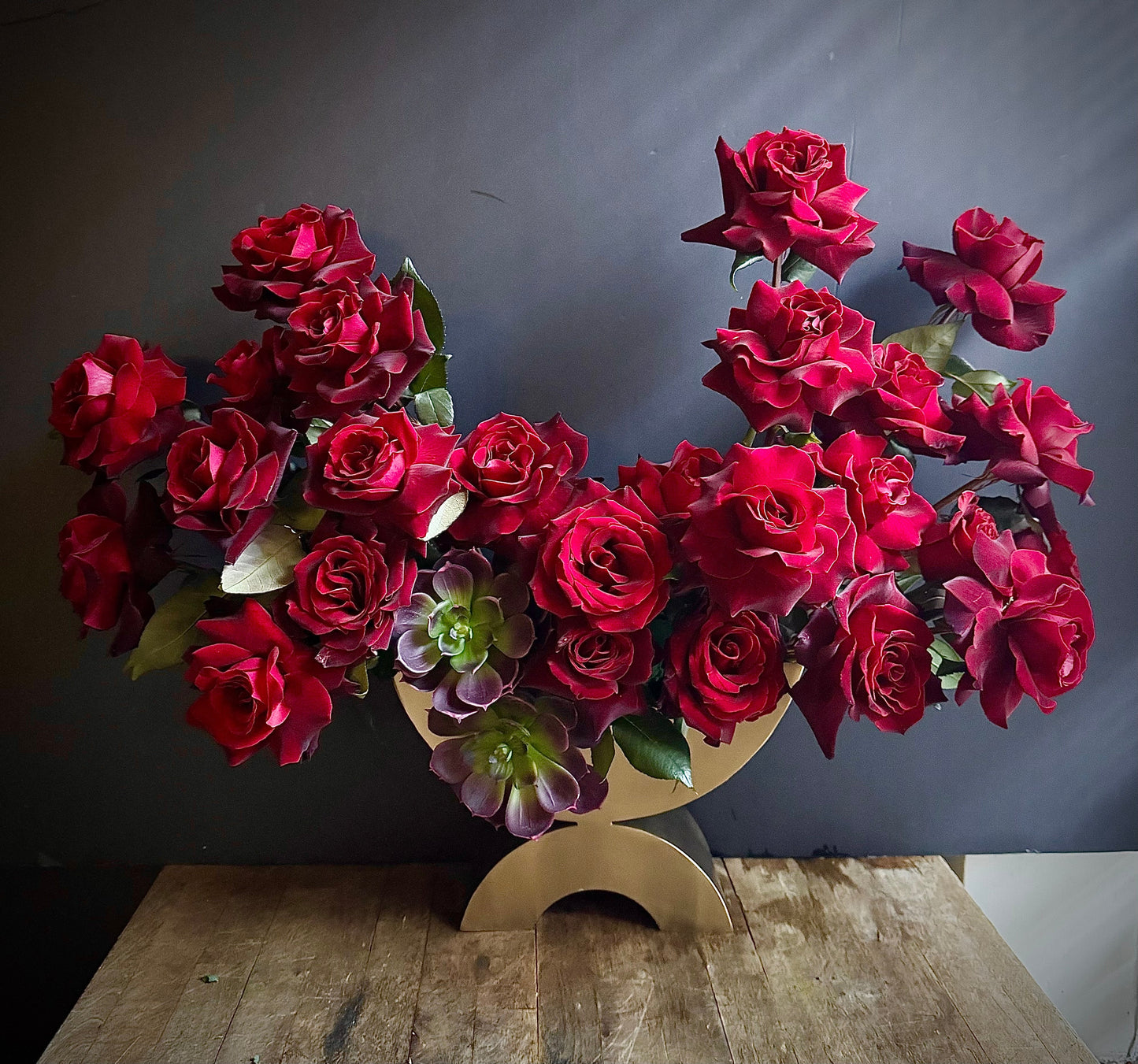 Best Valentine’s Day Flowers in NYC (What to Choose and Why)