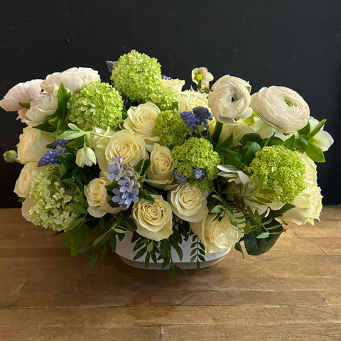 white flowers condolences baby wedding florist nyc