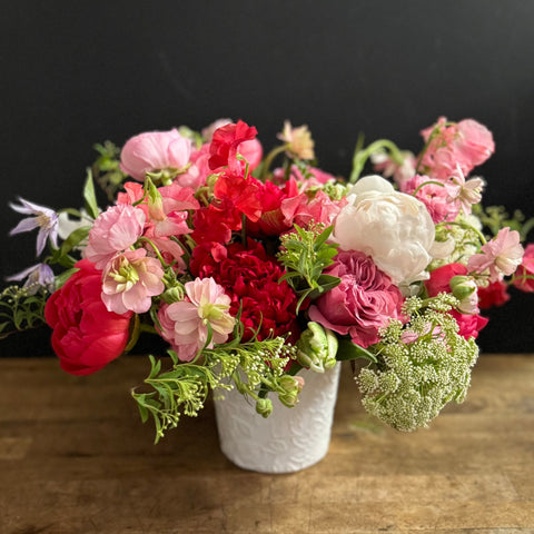 Luxury flowers New York delivery peonies 