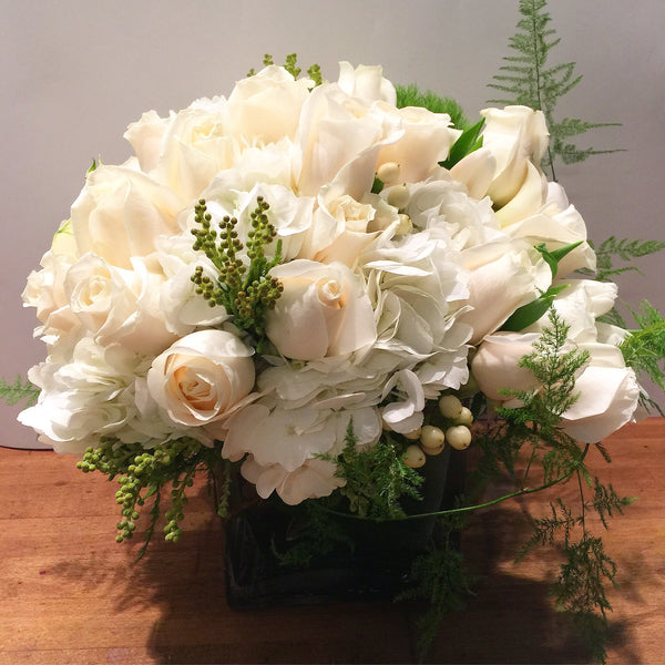 Chelsea Flower Arrangement white roses flower delivery nyc best manhattan florist 10019 